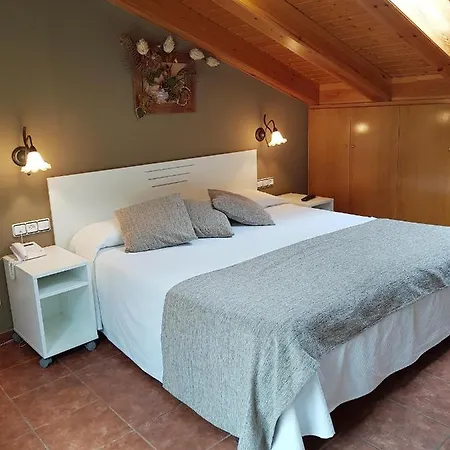 Sant Roc Hotel *